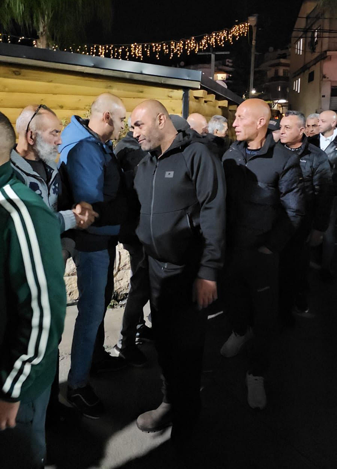 عقد راية الصلح بين عائلتي حمزة وفندي عواودة في كفركنا